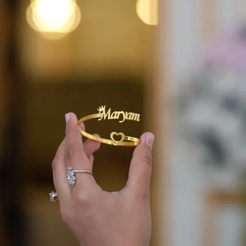 Customize Crown Name Bangle - AHP Customize