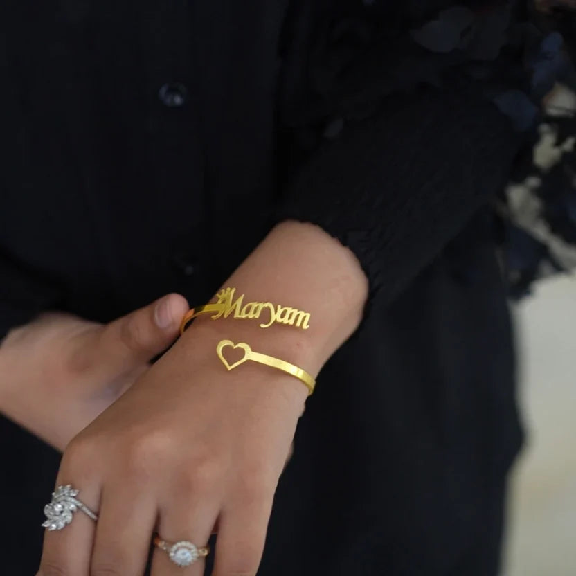 Customize Crown Name Bangle - AHP Customize